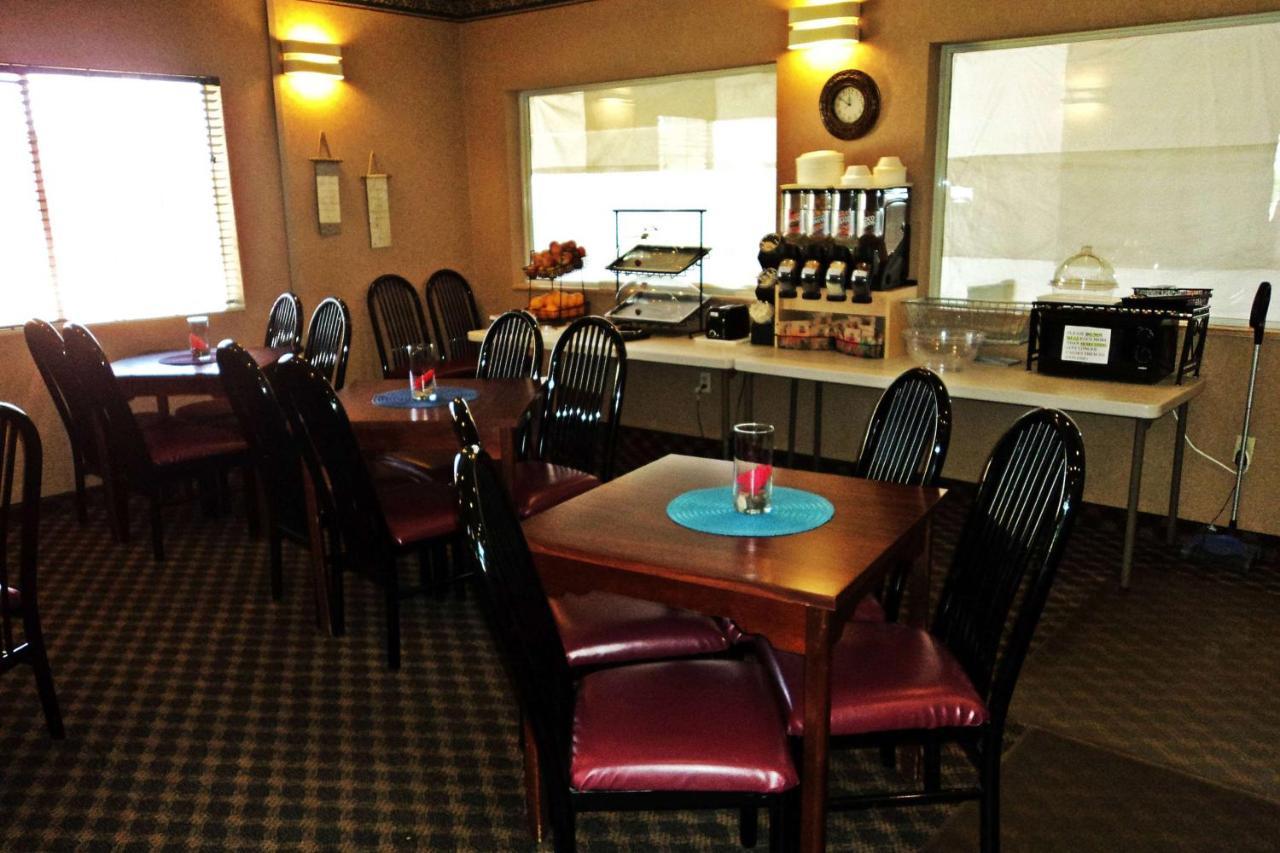 Travelodge By Wyndham Carlsbad Nm Buitenkant foto