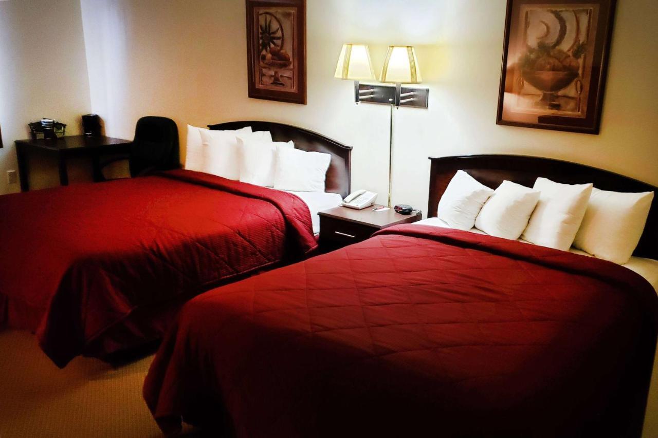 Travelodge By Wyndham Carlsbad Nm Buitenkant foto