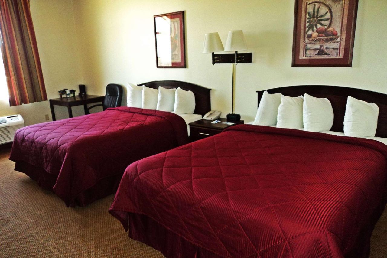 Travelodge By Wyndham Carlsbad Nm Buitenkant foto