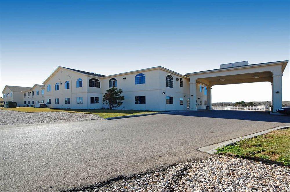Travelodge By Wyndham Carlsbad Nm Buitenkant foto