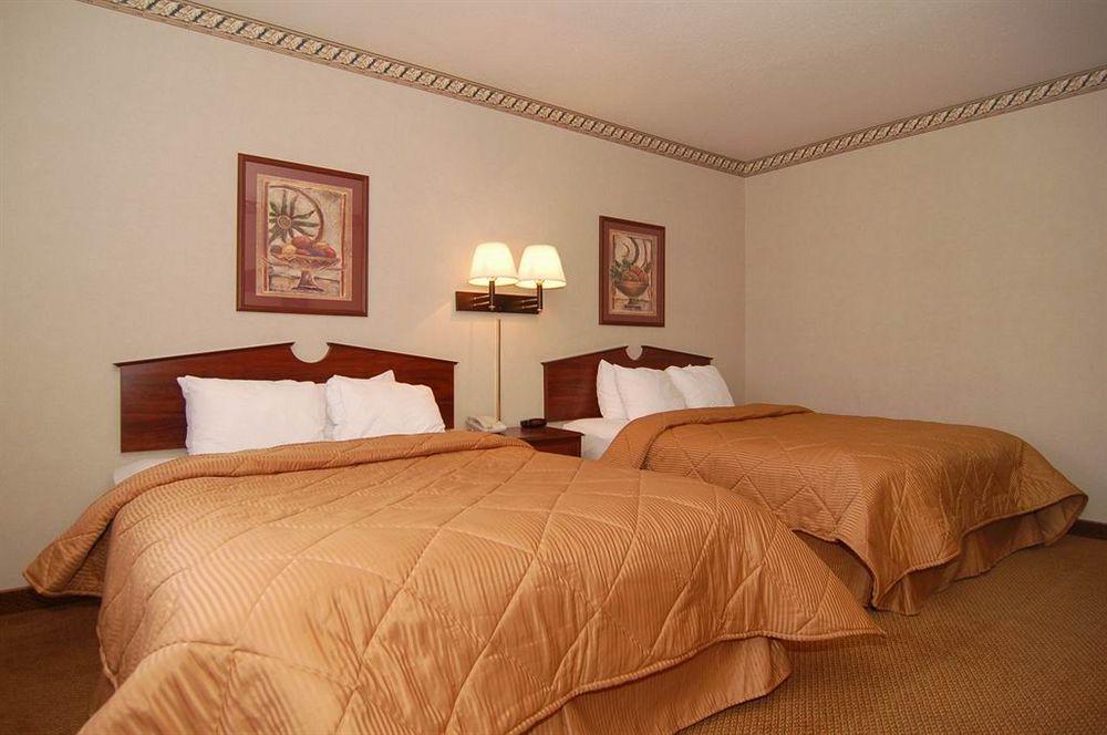 Travelodge By Wyndham Carlsbad Nm Buitenkant foto