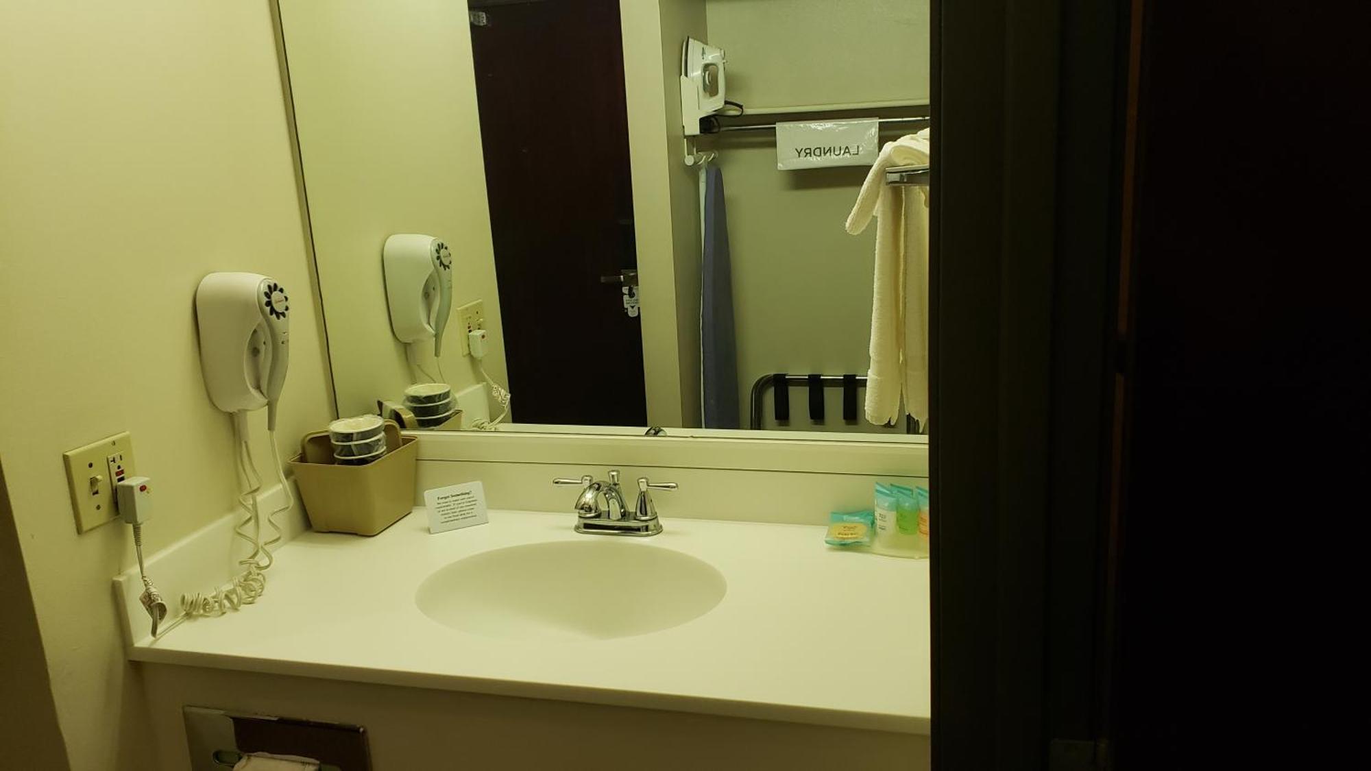 Travelodge By Wyndham Carlsbad Nm Buitenkant foto